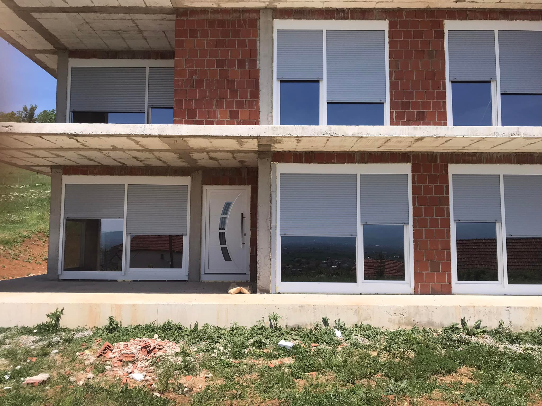 Punim 5 - Dyer Garazhde